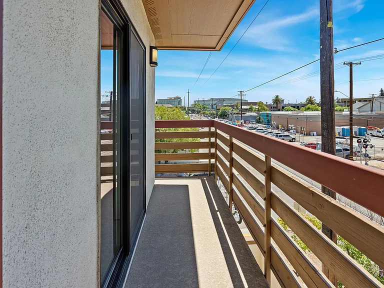 Upstair Balcony