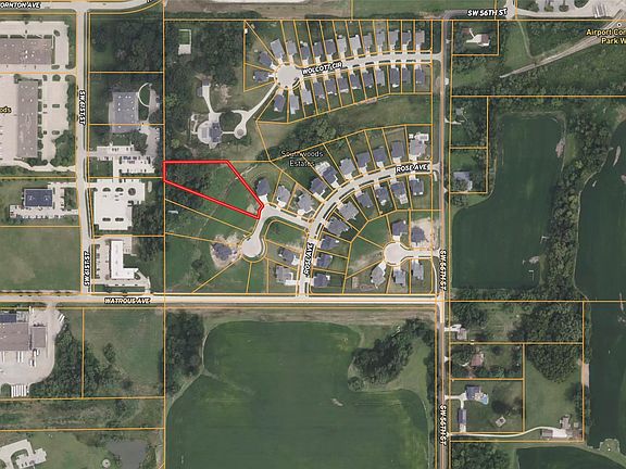2nd image of 5813 Rose Cir