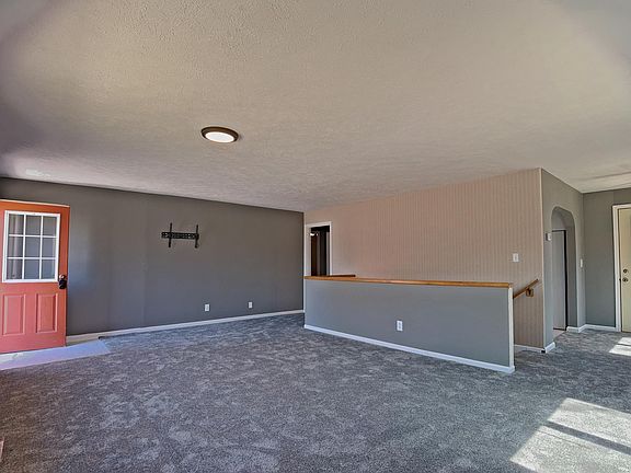 5th image of 531 S 9th St