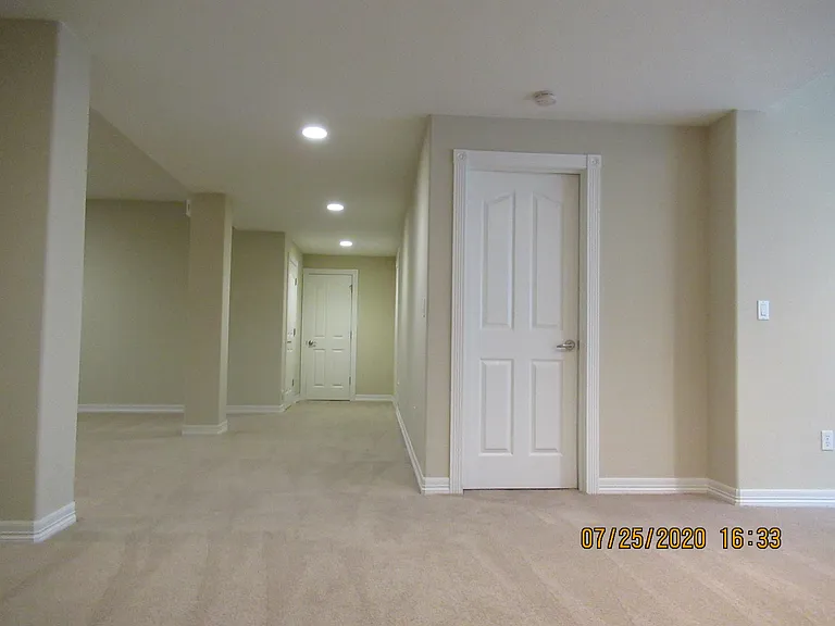 26834 E Mineral Dr — Photo 92