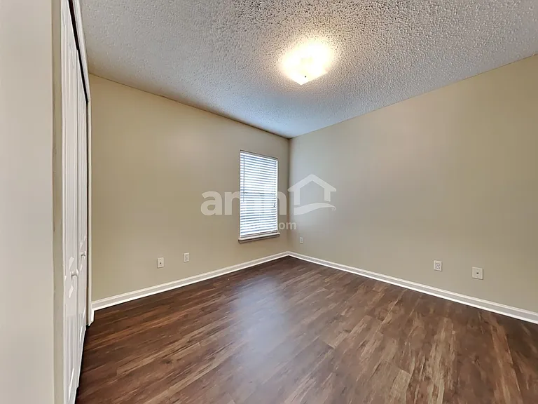 209 Fort Milton Dr — Photo 18