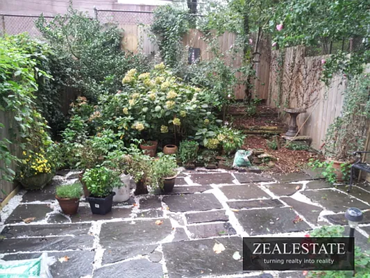 Rented by ZealEstate Group Inc | media 64