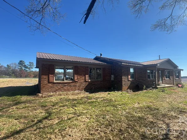 8340 Plank Rd, Norwood, NC 28128