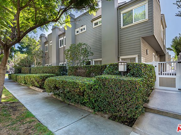 5th image of 11033 Massachusetts Ave APT 12