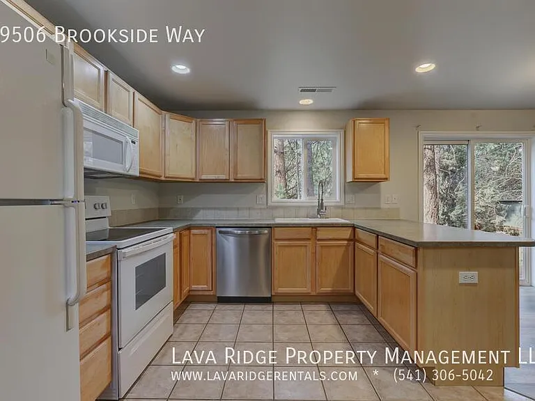 19506 Brookside Way — Photo 7