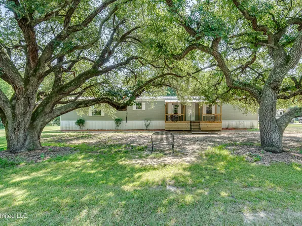 162 Sharon Rd, Canton, MS 39046