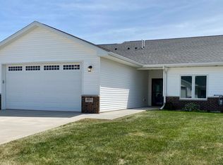 485 Autumn Ln #1, Cedar Falls, IA 50613