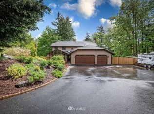 25852 220th Ave SE, Maple Valley, WA 98038