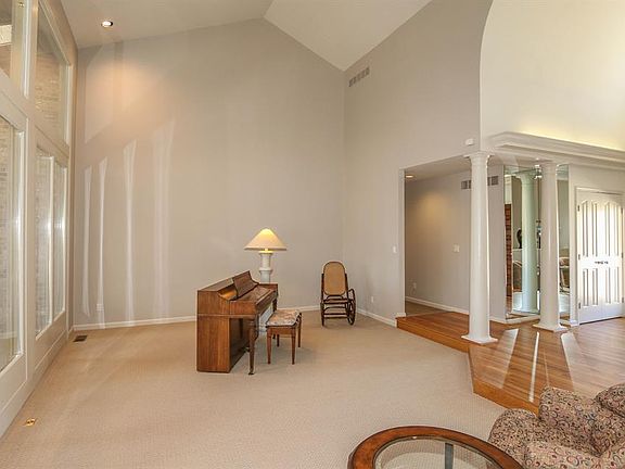 5th image of 9297 Witherbone Ct