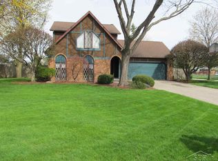 1298 Allendale Dr, Saginaw, MI