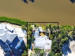 8534 Heron Lagoon Cir #13, Sarasota, FL 34242