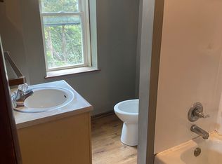 167 E Main St #2, Saint Clairsville, OH 43950