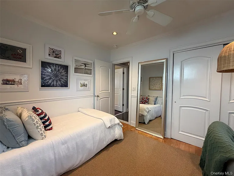60 Trenton Ave — Photo 11