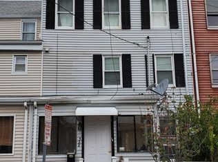 422 Crescent Ave, Chelsea, MA 02150