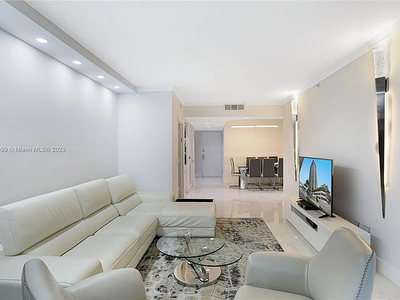 3rd image of 4775 Collins Ave APT 1804