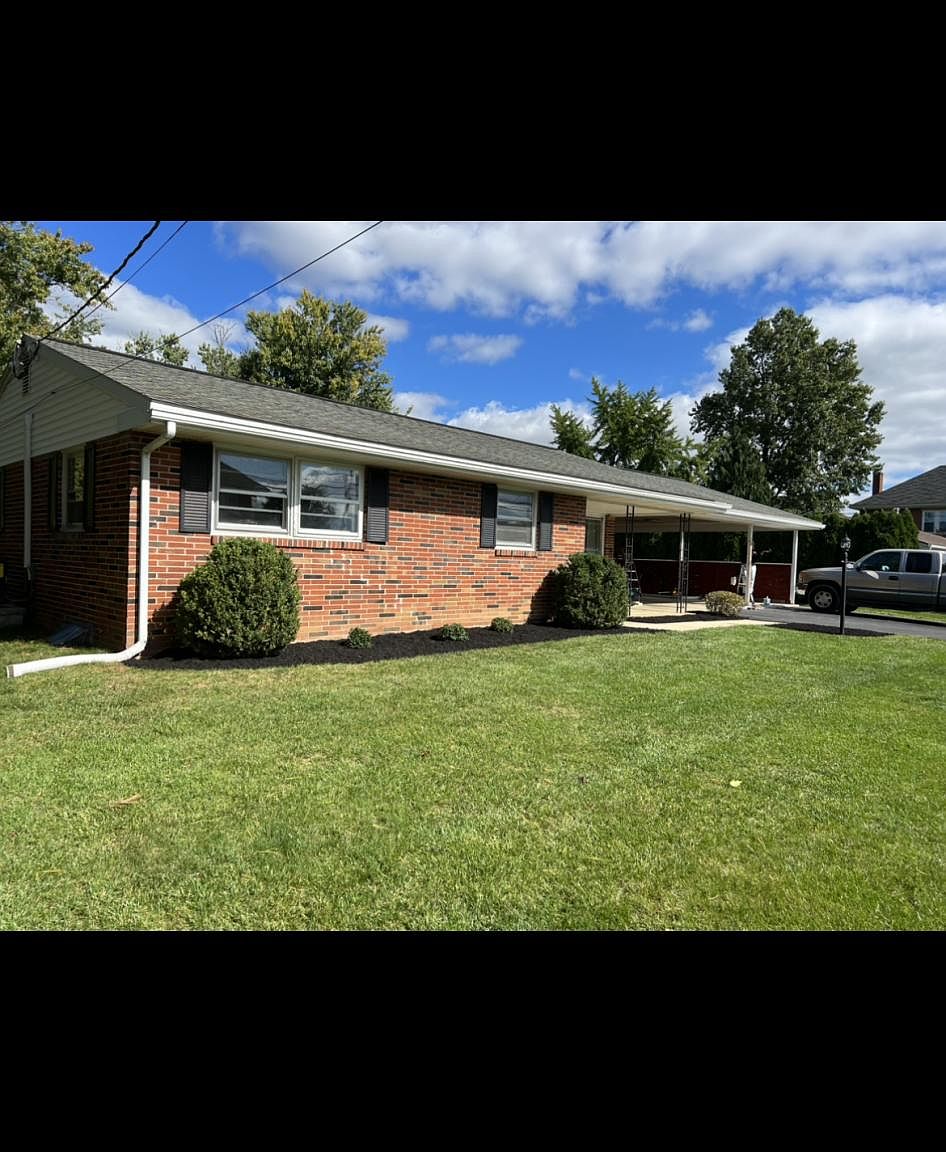 627 Donegal Springs Rd, Mount Joy, PA 17552 Zillow