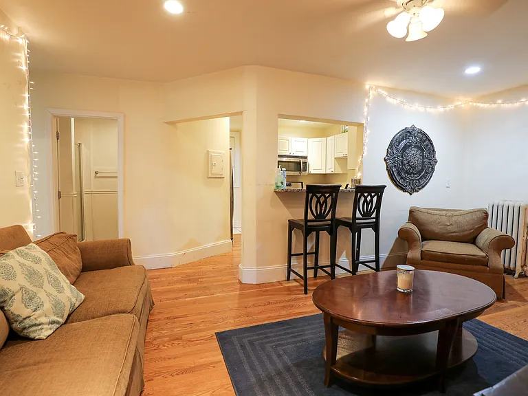 56 Egmont St #3A — Photo 6