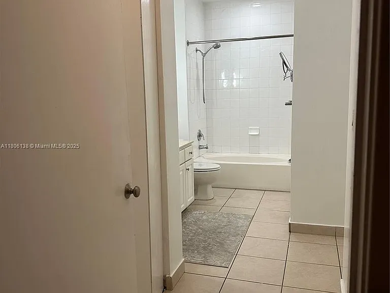 2001 Biscayne Blvd #3503 — Photo 23