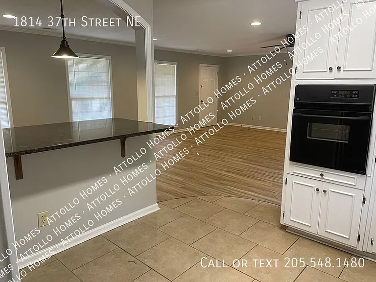 1814 37th St NE — Photo 7