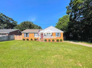 2404 Haywood Ave, Chesapeake, VA 23324
