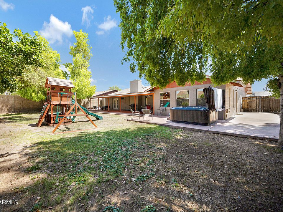 1st image of 1026 E RENEE Drive