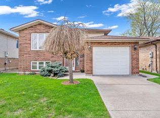 2621 Allyson Ave, Windsor, ON N8W5N7