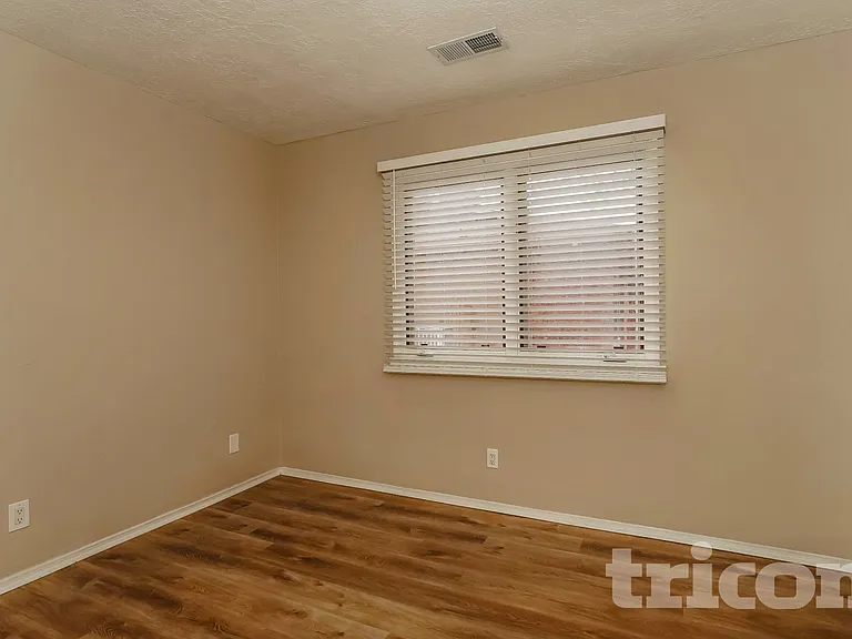 1416 Nemesia Pl NE — Photo 8