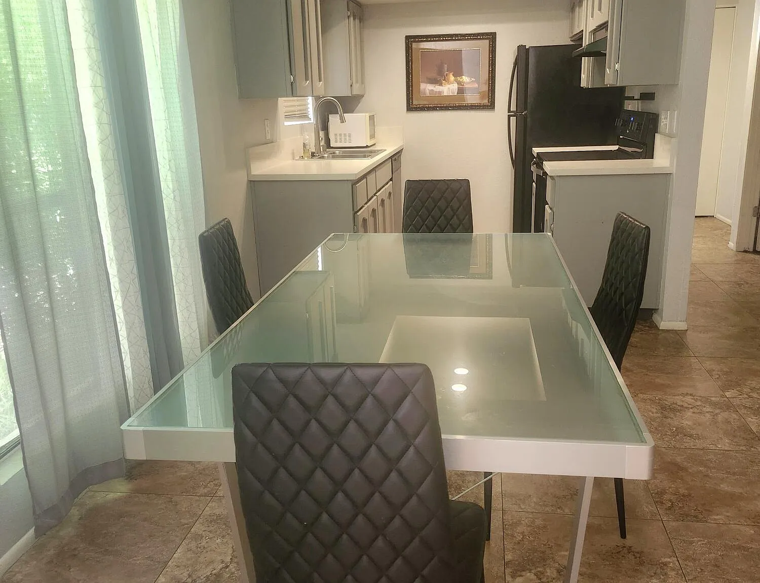 2 bed, 2.0 bath, 969 sqft, $1,195 — Photo 3