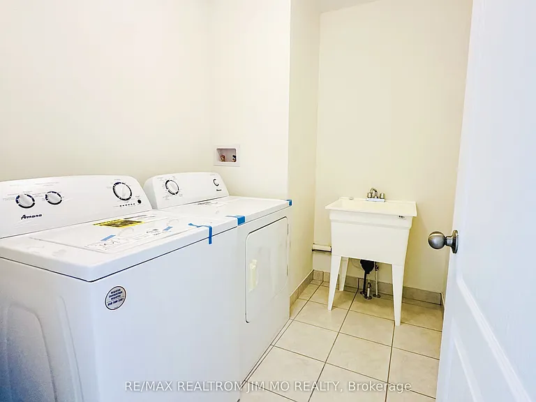 104 Cliff Thompson Ct — Photo 17