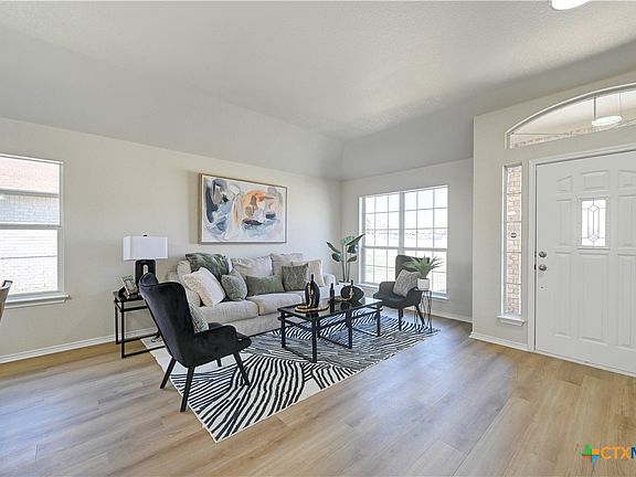 3rd image of 3602 Iredell Dr