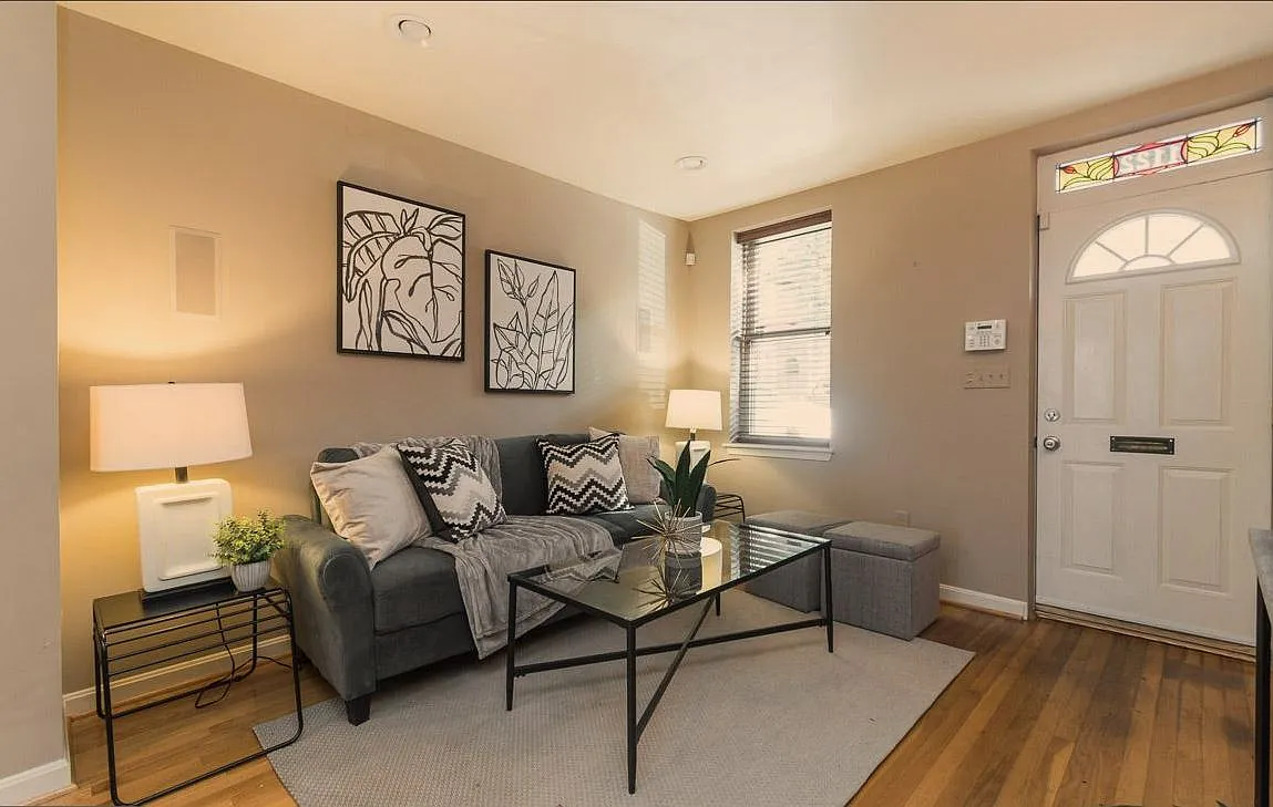 2 bed, 1028 sqft, $2,500 — Photo 4
