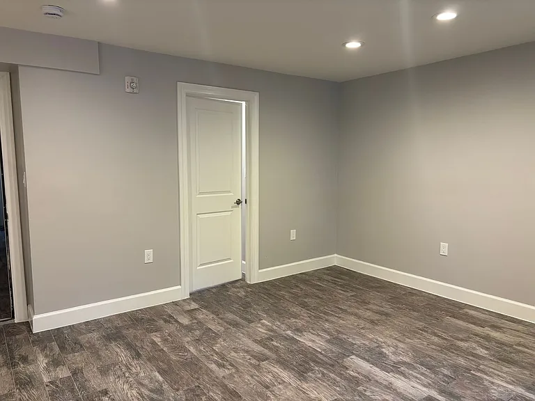 1749 T St NW — Photo 16