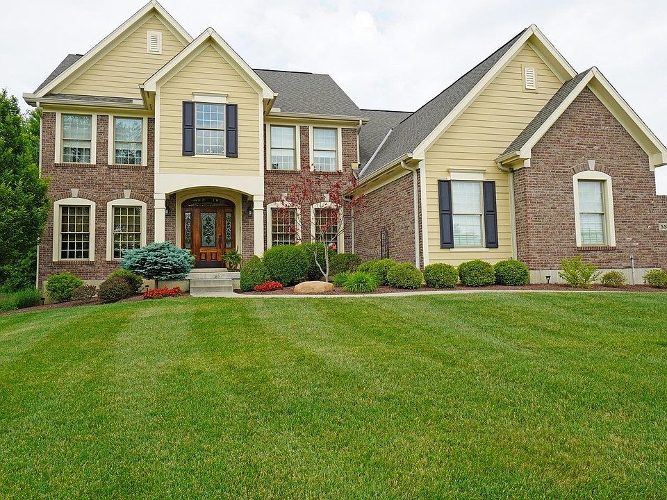 1st image of 555 Silverleaf Ln