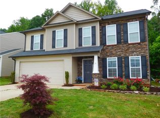 401 Caden Village Cres, Lexington, NC 27295