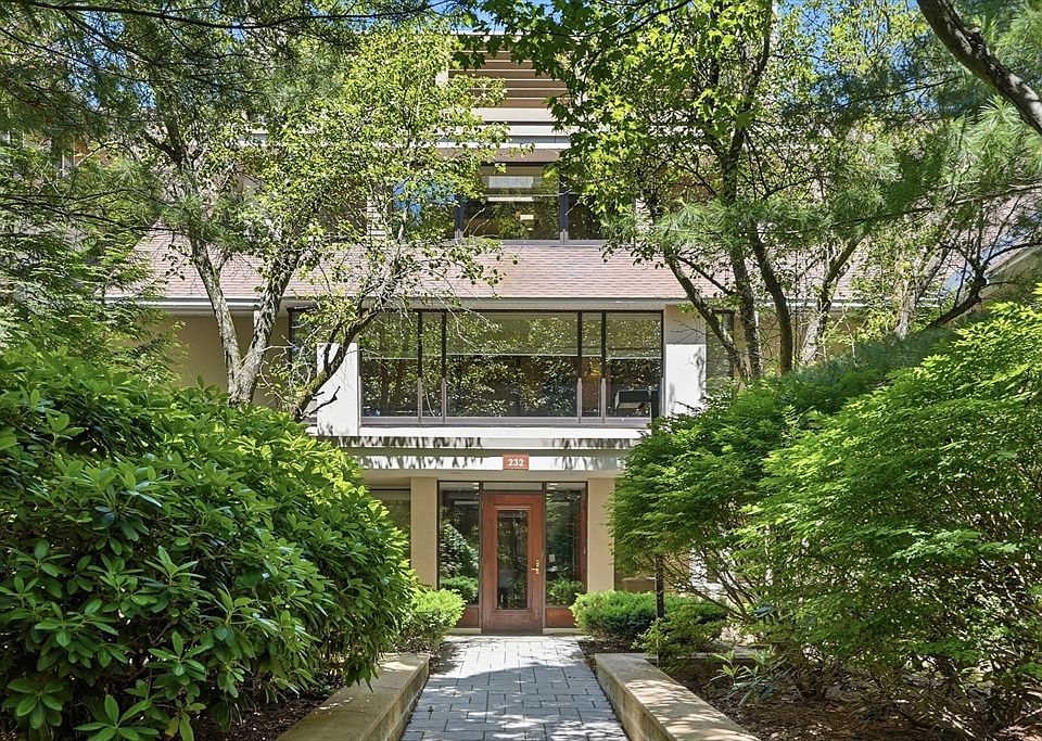 1st image of 232 Allandale Rd APT 3A
