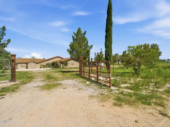 7461 S Baggett Place, Hereford, AZ 85615