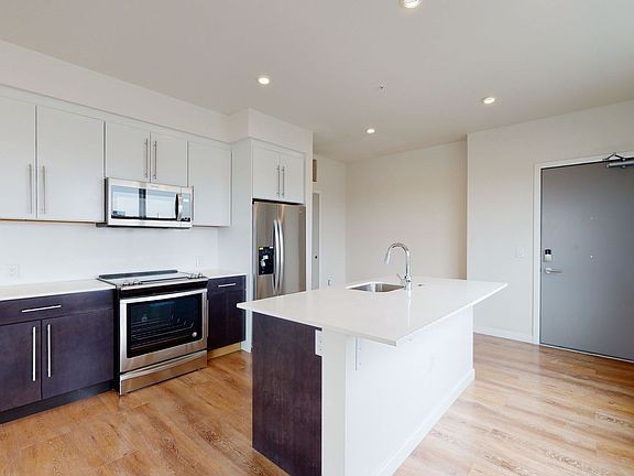 4th image of 1775 Federal Blvd #501