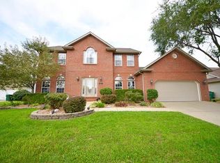 927 Northridge Ct, O Fallon, IL 62269