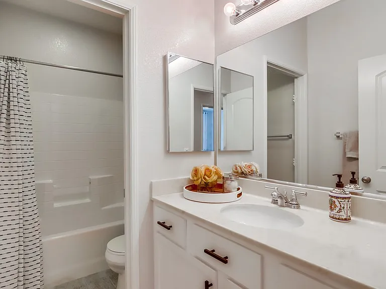 1423 Shearwater St #2 — Photo 29