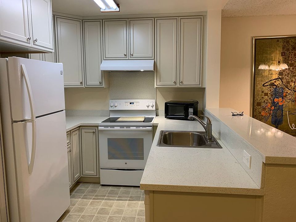 1st image of 39109 Guardino Dr APT 132