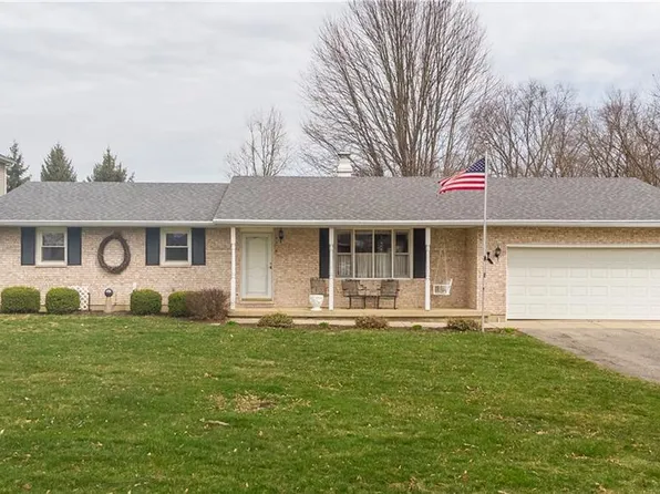 1105 Lenox St, Piqua, OH 45356