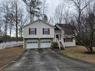 2699 Lantern Trl, Lithia Springs, GA 30122