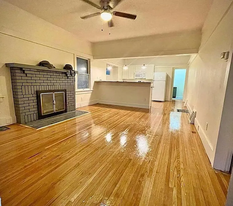 1817 7th Ave