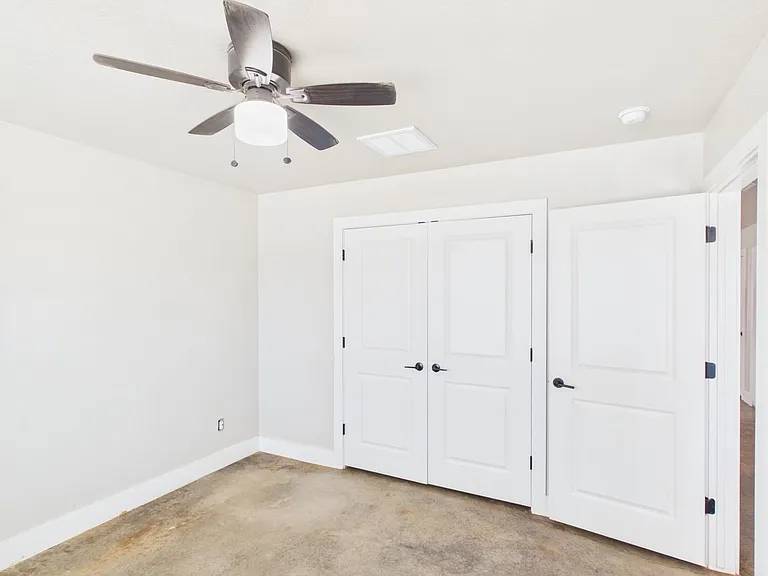 124 Feather Way — Photo 4