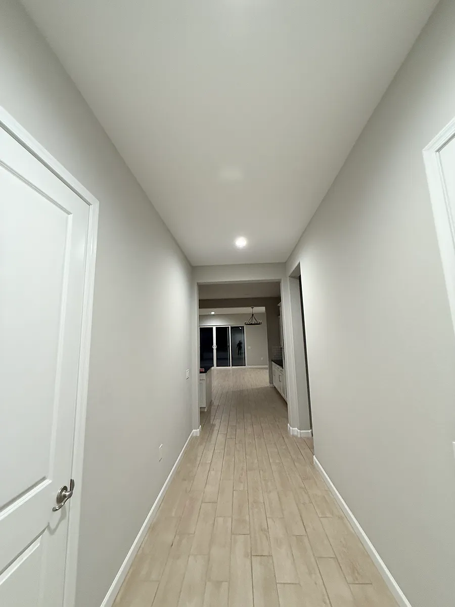 Building Photo - 1837 E Saguaro Park Ln