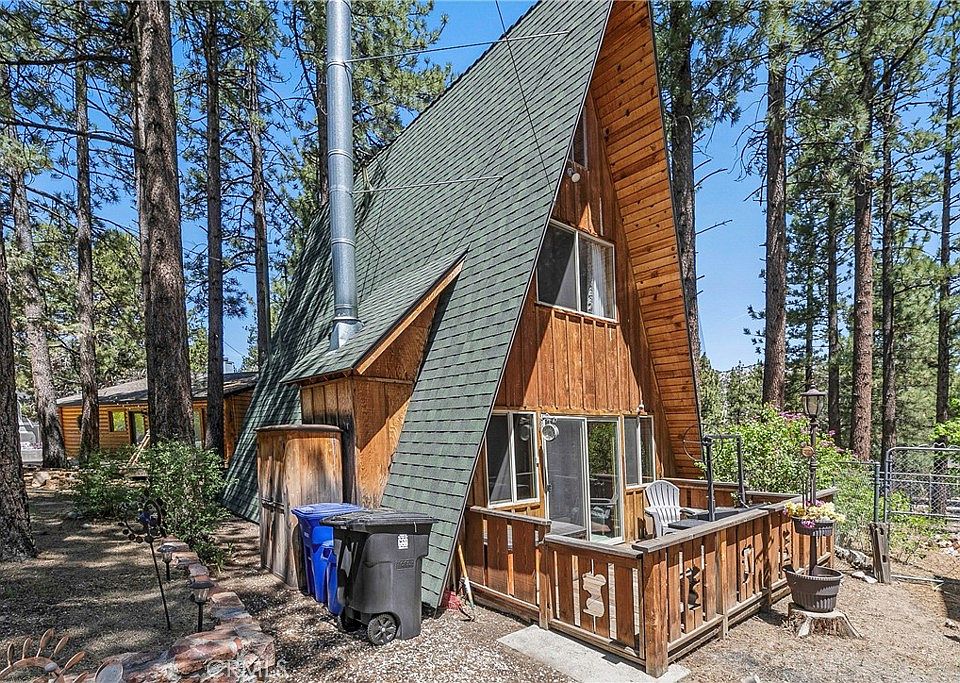 1st image of 413 Kean Way