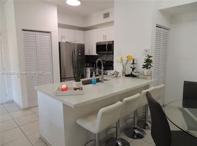 7200 NW 114th Ave, Miami, FL