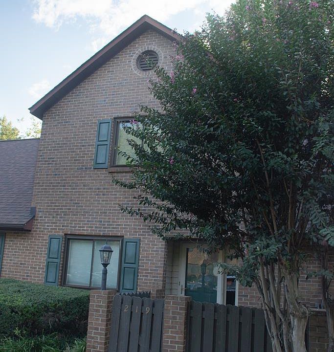 1st image of 219 Abbey Ln