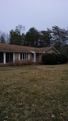 1st image of 294 Cherry Point Dr