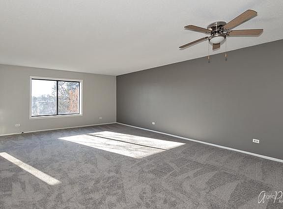 5th image of 1325 N Sterling Ave Unit 202